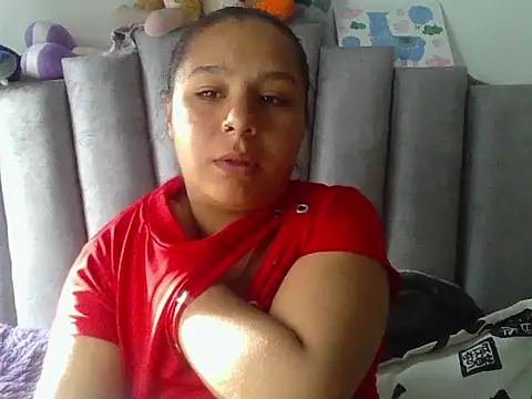 Snapshot of Charis_21 chatting on May 25, 9:21 pm Charis 21 online show from May 25, 9:21 pm