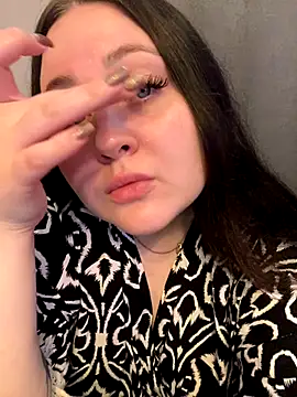 ihaveasecret  online show from October 9, 3:21 pm