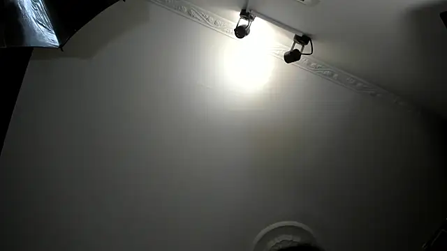 Snapshot of Apotheosis01 chatting on March 20, 12:43 pm Apotheosis01 online show from March 20, 12:43 pm