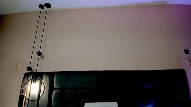 Snapshot of NoraDasilva chatting on March 28, 12:32 am NoraDasilva online show from March 28, 12:32 am