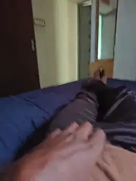 Newyork-couple online show from November 10, 8:24 am