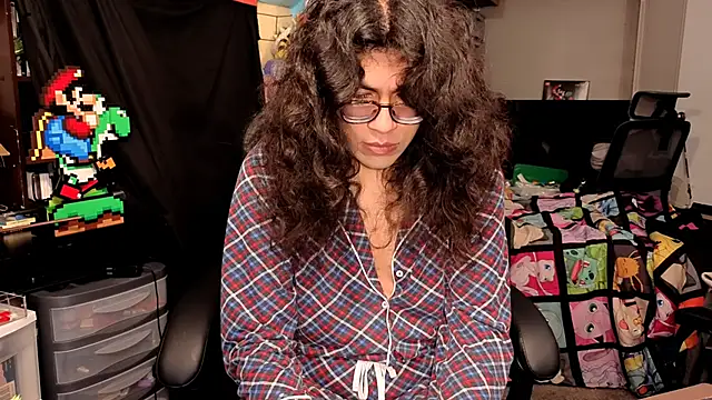 ShinyCherub online show from November 18, 1:55 am