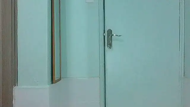 Snapshot of Darkberry chatting on February 8, 3:21 am Darkberry online show from February 8, 3:21 am