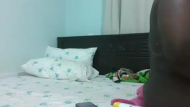 Snapshot of Darkberry chatting on February 11, 5:56 am Darkberry online show from February 11, 5:56 am