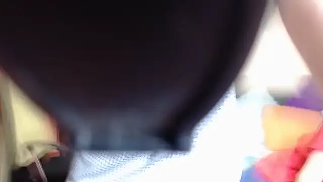 Snapshot of Babylolatop chatting on January 25, 6:35 pm Babylolatop online show from January 25, 6:35 pm