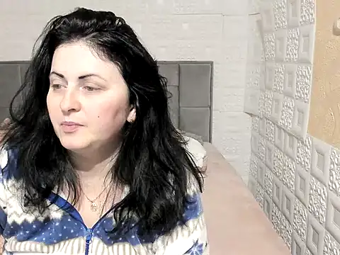 Snapshot of Lillian2 chatting on March 12, 7:46 am Lillian2 online show from March 12, 7:46 am