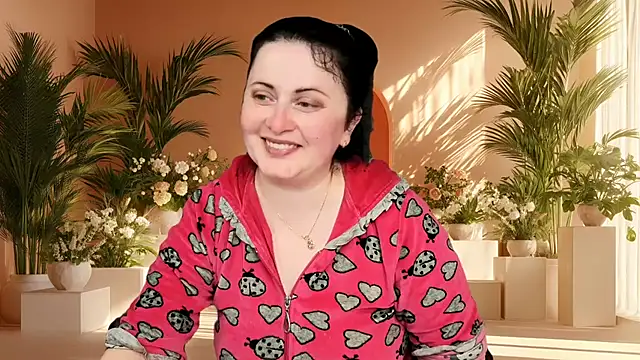 Snapshot of Lillian2 chatting on June 19, 7:28 pm Lillian2 online show from June 19, 7:28 pm