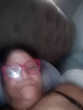 Delicy1 online show from January 14, 10:38 am