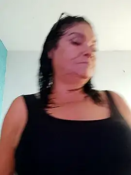 Delicy1 online show from February 7, 6:11 pm