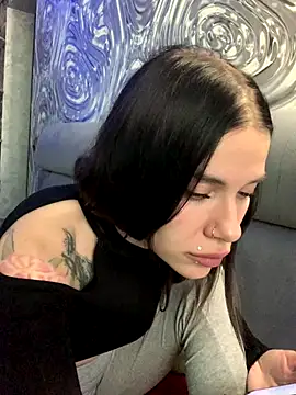 Snapshot of Queen_of_pain chatting on September 14, 6:56 am Queen of pain online show from September 14, 6:56 am