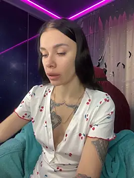 Snapshot of Queen_of_pain chatting on November 1, 7:10 am Queen of pain online show from November 1, 7:10 am