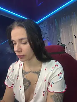 Snapshot of Queen_of_pain chatting on November 2, 7:00 am Queen of pain online show from November 2, 7:00 am