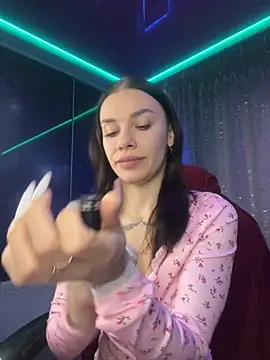 Snapshot of Queen_of_pain chatting on November 12, 5:41 am Queen of pain online show from November 12, 5:41 am