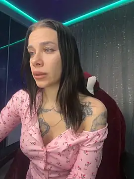 Snapshot of Queen_of_pain chatting on November 17, 6:08 am Queen of pain online show from November 17, 6:08 am