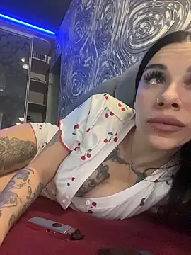 Snapshot of Queen_of_pain chatting on January 8, 7:21 am Queen of pain online show from January 8, 7:21 am