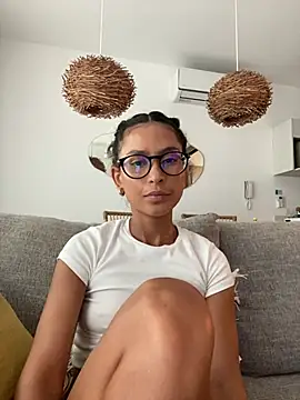 Snapshot of AnaRoxane_ chatting on July 3, 9:32 pm AnaRoxane online show from July 3, 9:32 pm