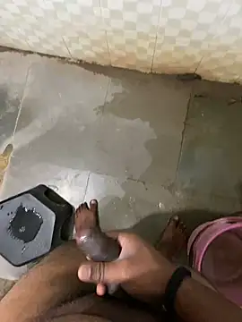 Snapshot of Honeydick7 chatting on December 11, 3:56 am Honeydick7 online show from December 11, 3:56 am