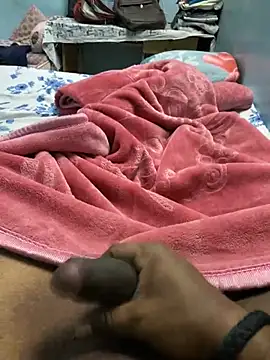 Snapshot of Honeydick7 chatting on January 7, 6:03 pm Honeydick7 online show from January 7, 6:03 pm