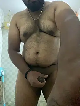 Snapshot of Honeydick7 chatting on January 16, 3:45 am Honeydick7 online show from January 16, 3:45 am