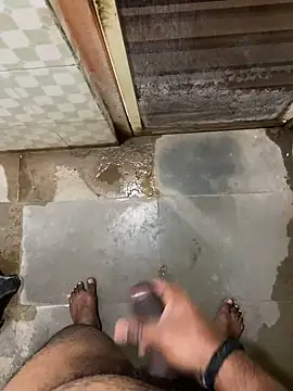 Snapshot of Honeydick7 chatting on January 20, 4:21 am Honeydick7 online show from January 20, 4:21 am