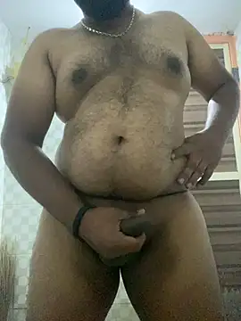 Snapshot of Honeydick7 chatting on February 1, 3:30 am Honeydick7 online show from February 1, 3:30 am