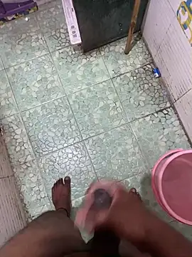 Snapshot of Honeydick7 chatting on March 18, 8:03 am Honeydick7 online show from March 18, 8:03 am