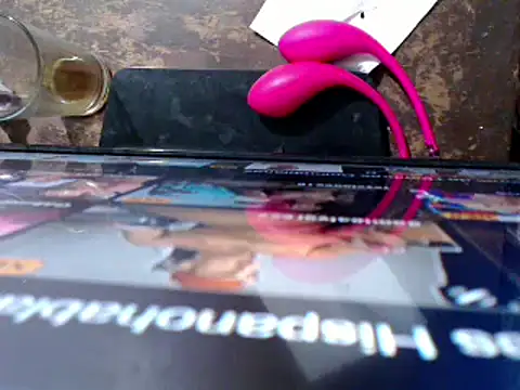 Tanedra collings online show from December 12, 9:51 am