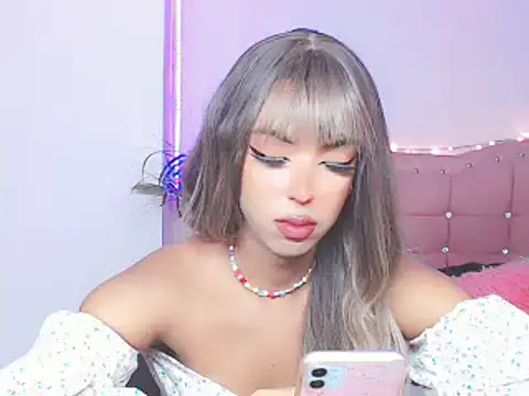 Tanedra collings online show from February 7, 6:35 am