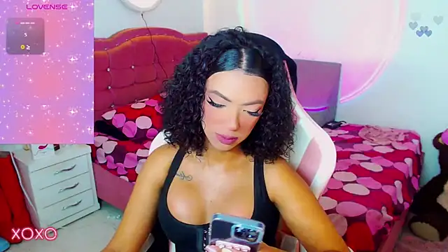 Tanedra collings online show from February 9, 2:04 am