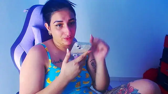 liz dirty online show from December 4, 10:40 pm