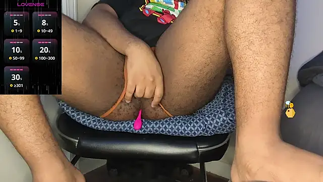 Snapshot of teaser4_ chatting on December 10, 9:00 pm teaser4 online show from December 10, 9:00 pm