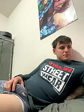 Snapshot of Thor_691 chatting on December 23, 6:00 am Thor 691 online show from December 23, 6:00 am