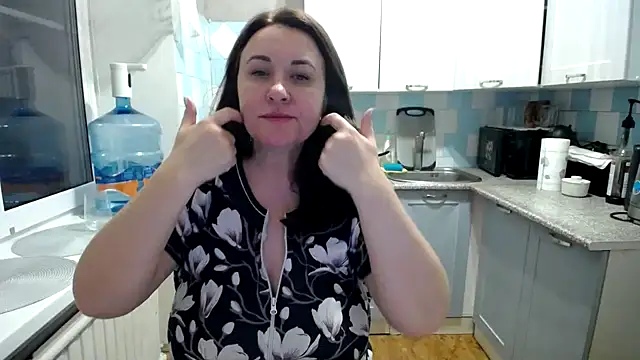 Snapshot of DonnaMagdalena chatting on December 20, 6:08 am DonnaMagdalena online show from December 20, 6:08 am