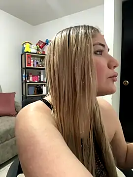 Celestedubois online show from November 19, 9:59 pm