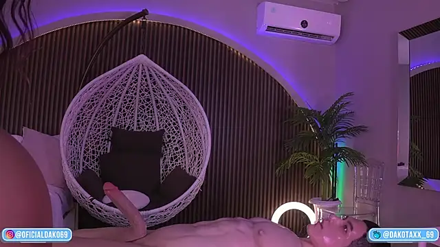 Dakota Lee online show from September 10, 2:22 am