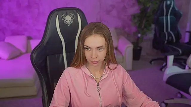 Anabelka054 online show from September 23, 10:40 am