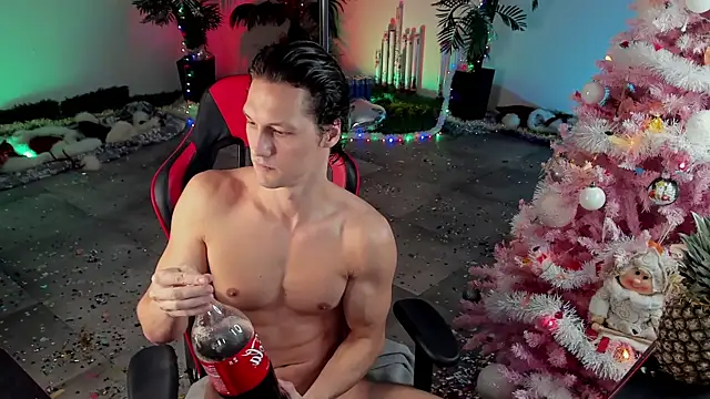 dirty-boss online show from December 30, 8:25 pm