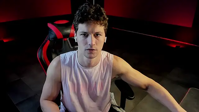 dirty-boss online show from March 8, 2:19 pm