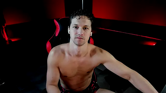 dirty-boss online show from September 26, 1:26 pm