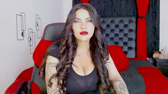 misslombana online show from November 28, 5:54 am