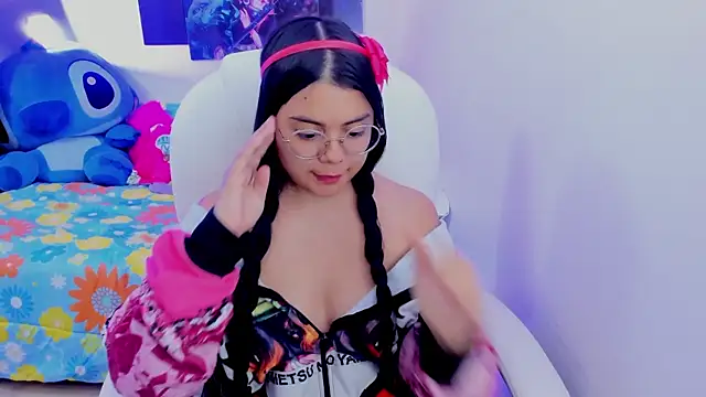 esmeralda112 online show from February 23, 9:59 pm