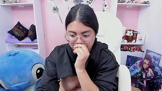 esmeralda112 online show from January 17, 10:09 am