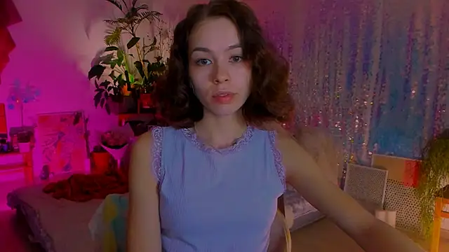 Snapshot of poli__ chatting on January 11, 9:15 pm poli   online show from January 11, 9:15 pm