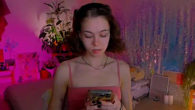 Snapshot of poli__ chatting on January 13, 10:03 pm poli   online show from January 13, 10:03 pm