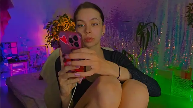 poli   online show from March 21, 6:11 pm