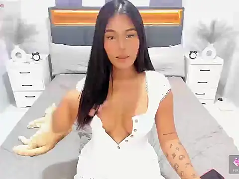 EllaCalifa online show from March 22, 2:37 am