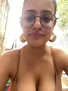 demonaughtyyy online show from March 25, 8:04 pm