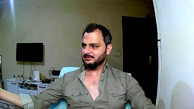 Snapshot of Coldskull69 chatting on October 16, 7:37 pm Coldskull69 online show from October 16, 7:37 pm