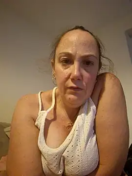 Wisie Cutie online show from November 6, 10:10 pm