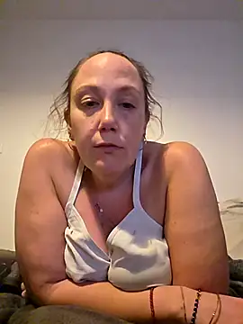 Wisie Cutie online show from March 27, 11:26 pm